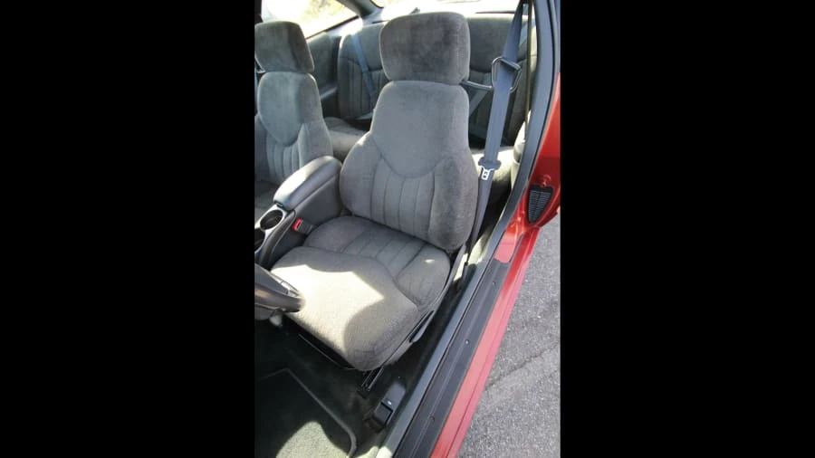 1996 Oldsmobile Cutlass Ciera - Image 21 of 31