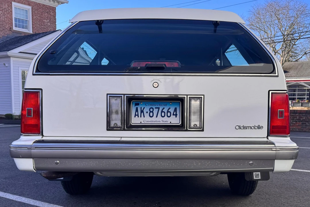 1996 Oldsmobile Cutlass Ciera - Image 5 of 31