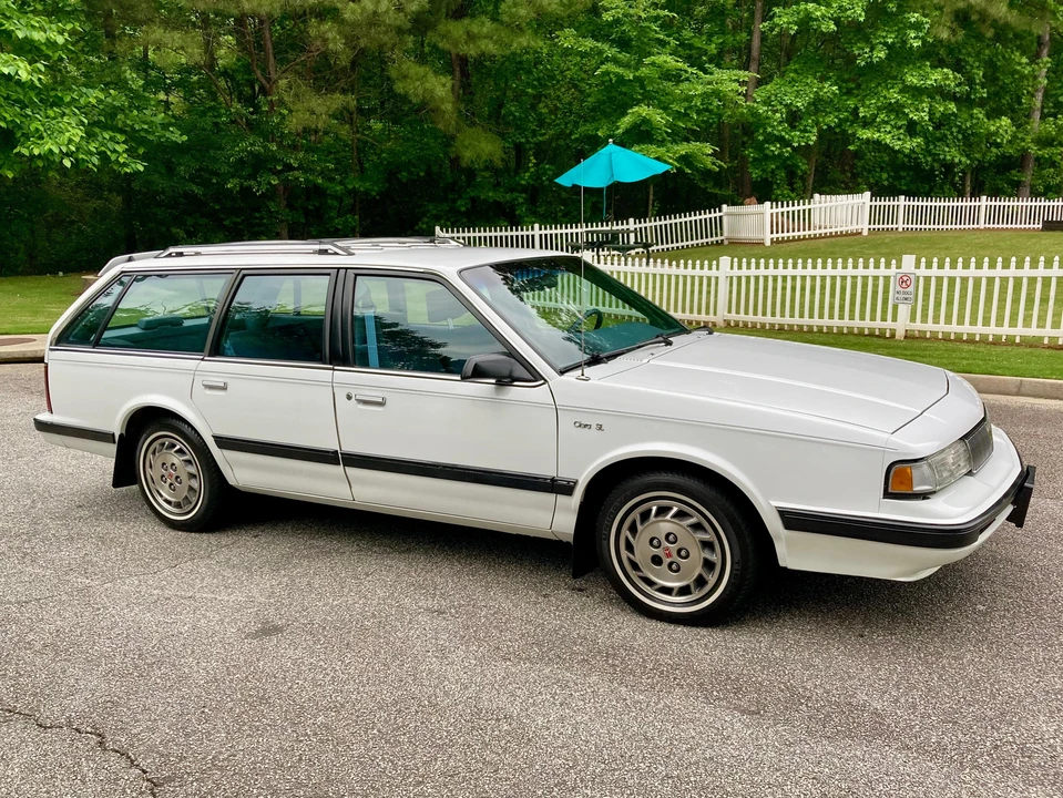 1996 Oldsmobile Cutlass Ciera - Image 13 of 31