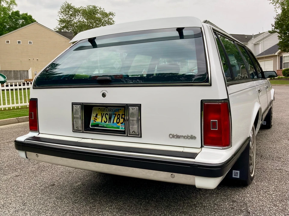 1996 Oldsmobile Cutlass Ciera - Image 11 of 31
