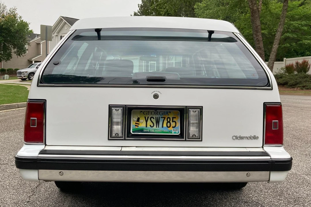 1996 Oldsmobile Cutlass Ciera - Image 5 of 31