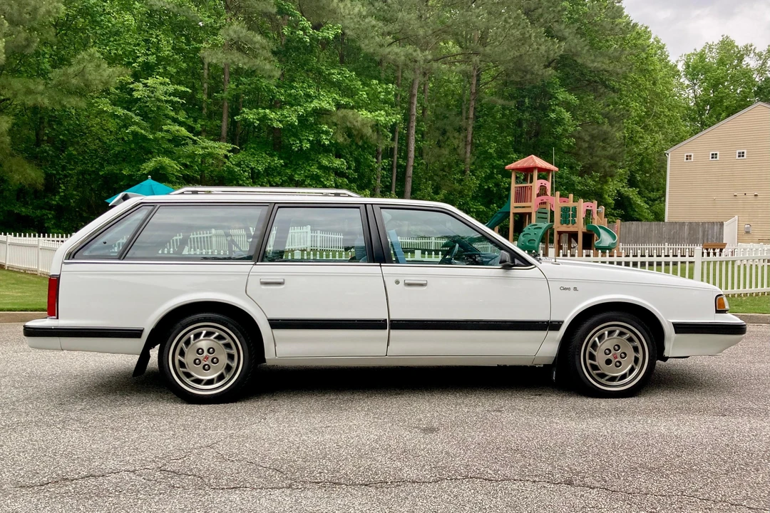 1996 Oldsmobile Cutlass Ciera - Image 12 of 31