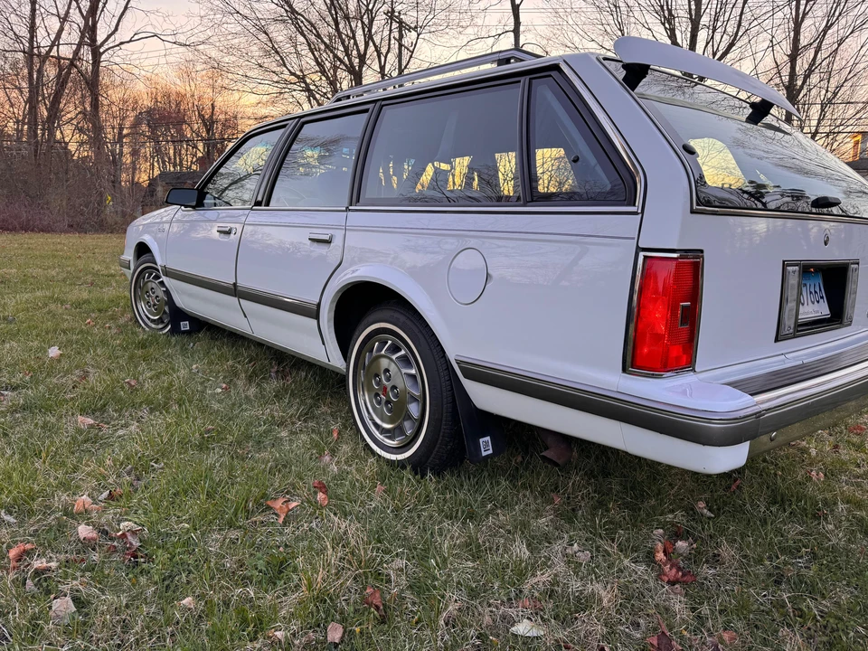 1996 Oldsmobile Cutlass Ciera - Image 10 of 31