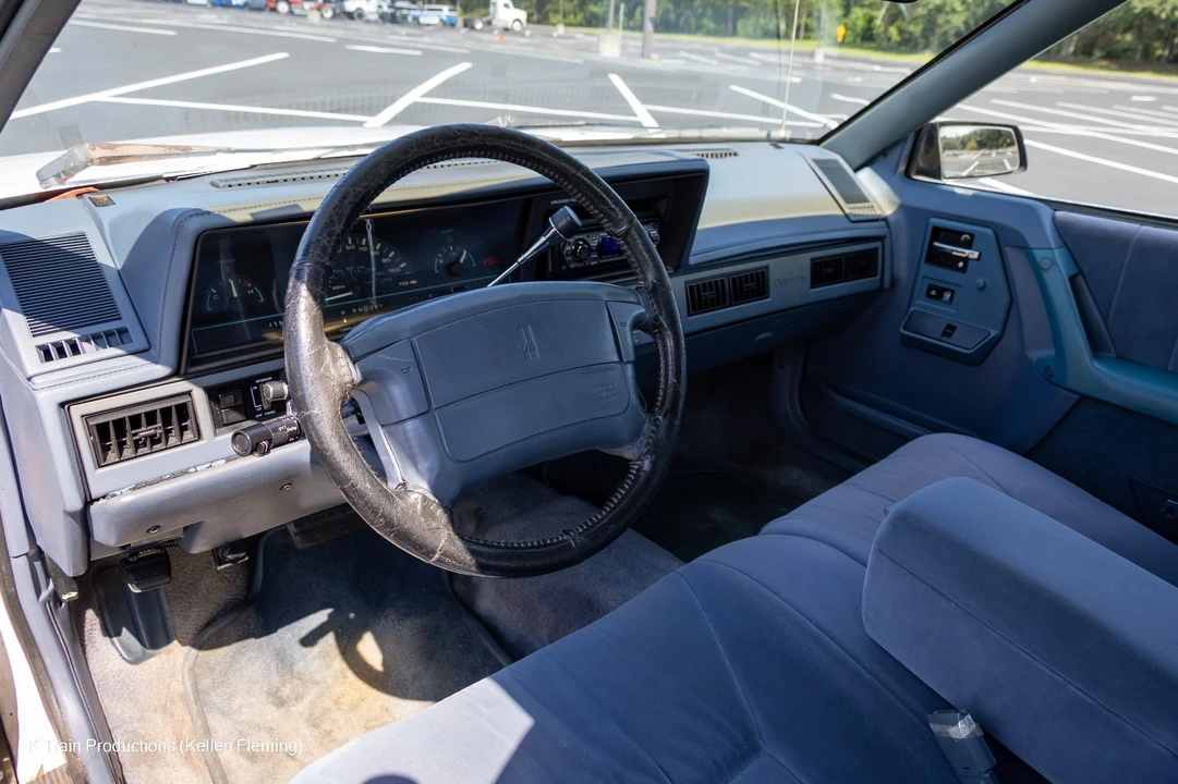 1996 Oldsmobile Cutlass Ciera - Image 11 of 28