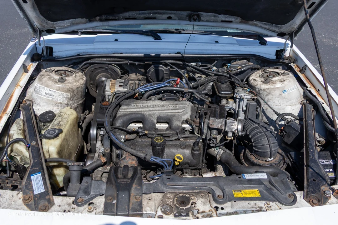 1996 Oldsmobile Cutlass Ciera - Image 27 of 28