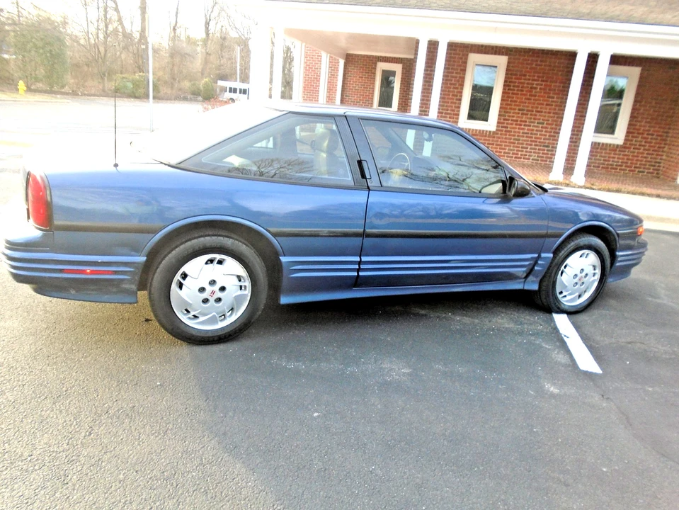 1996 Oldsmobile Cutlass Supreme - Image 2 of 21