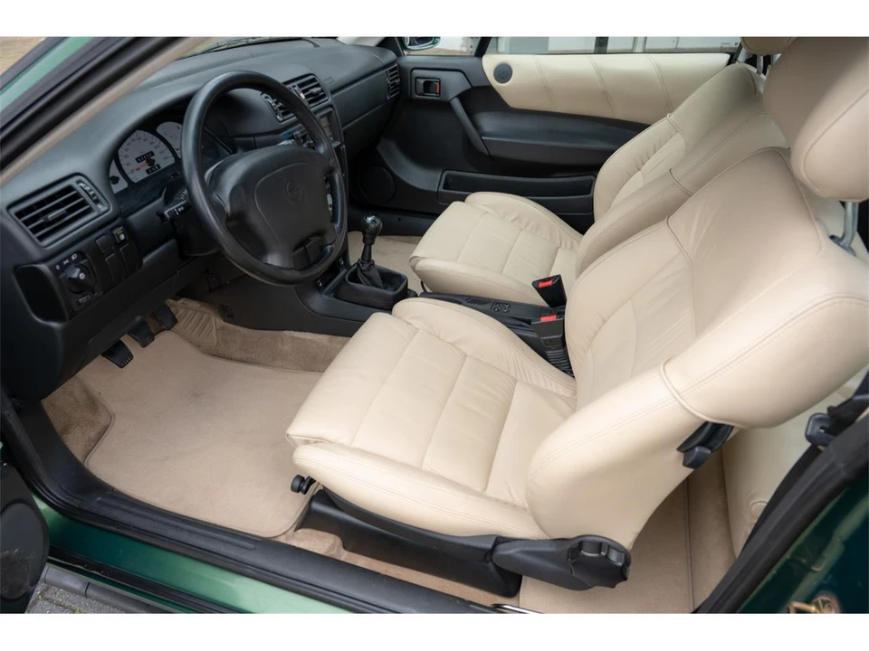 1996 Opel GT - Image 7 of 11