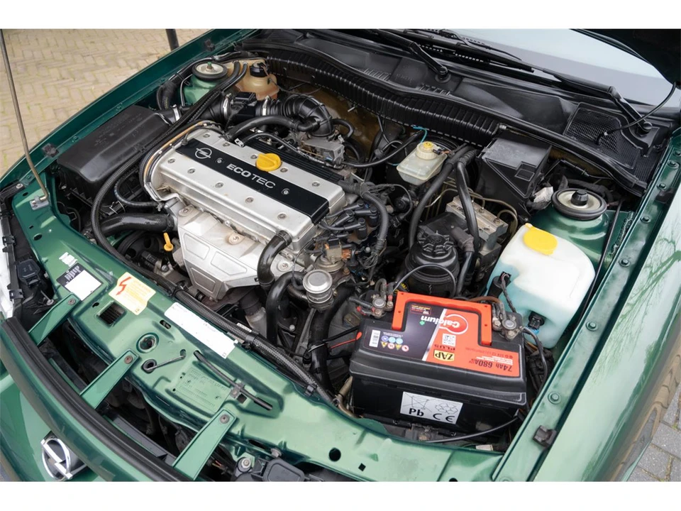1996 Opel GT - Image 9 of 11