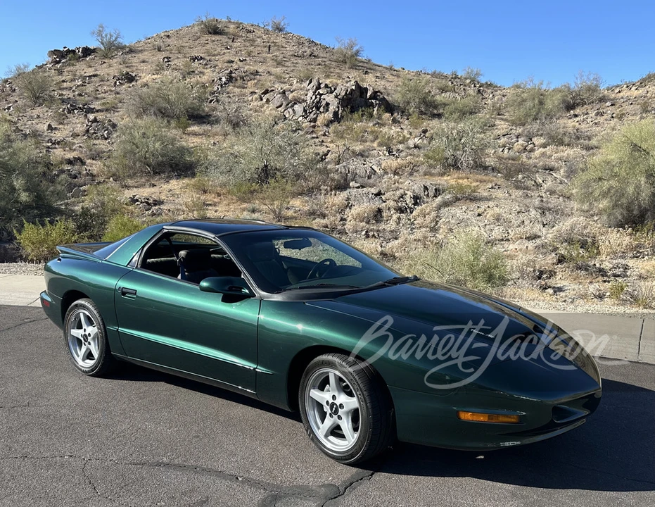 1996 Pontiac Firebird Formula 4th Gen - Image 17 of 19