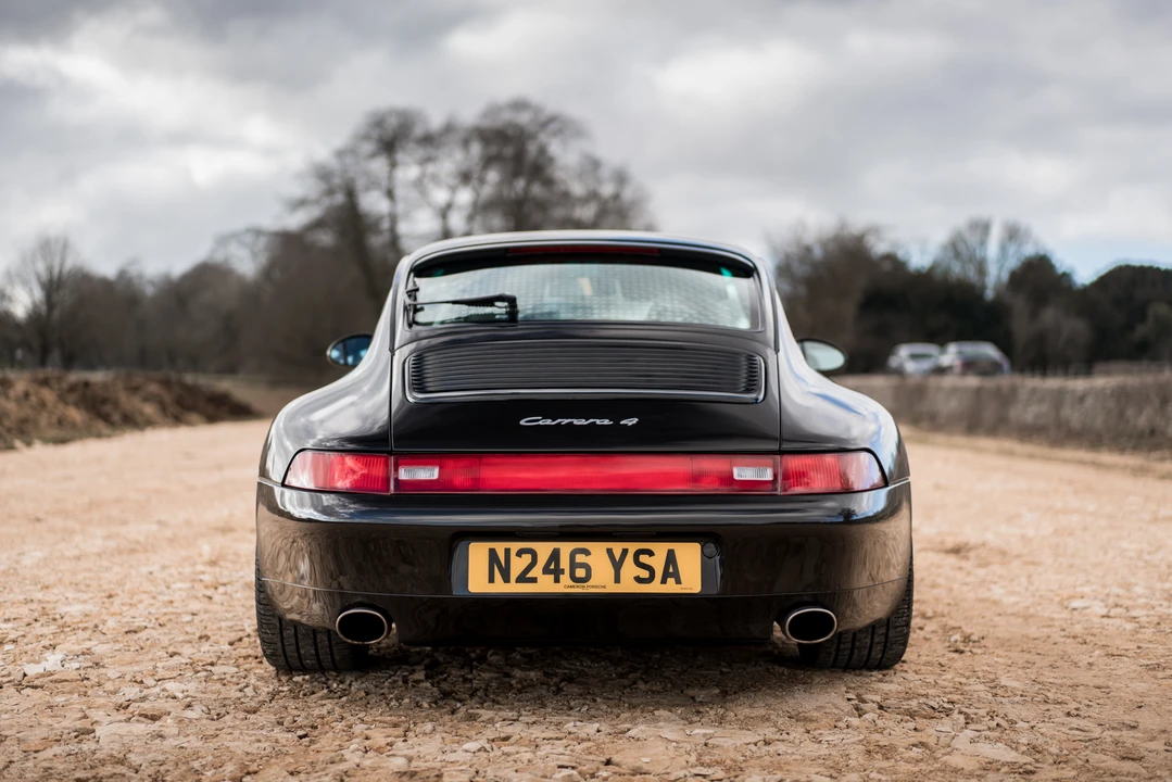 1996 Porsche 993 Carrera 4 - Image 10 of 31