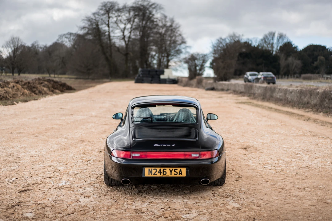 1996 Porsche 993 Carrera 4 - Image 12 of 31