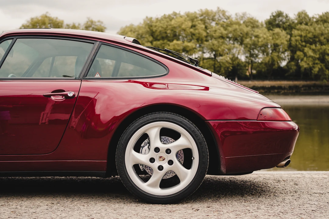1996 Porsche 993 Carrera - Image 14 of 31