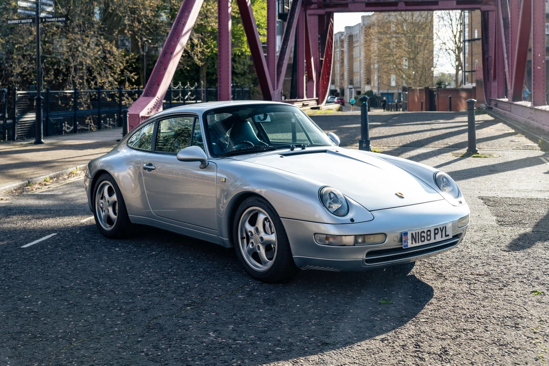 1996 Porsche 993 Carrera 4 - Image 10 of 31