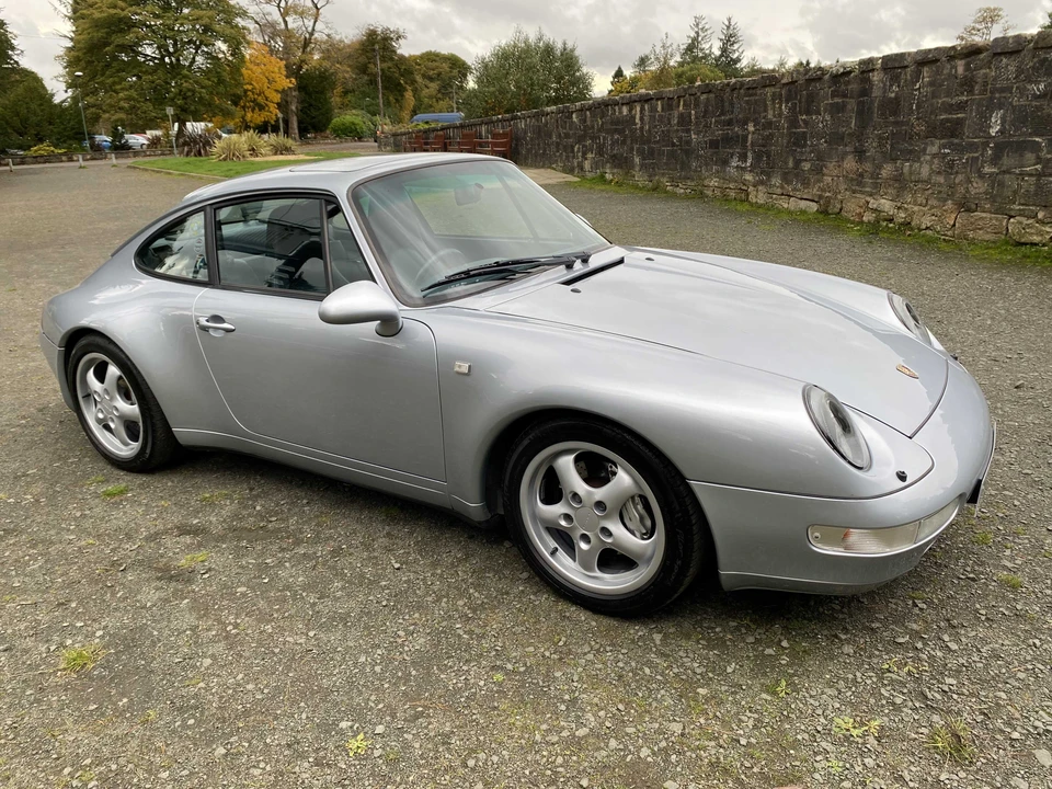 1996 Porsche 993 Carrera 4 - Image 17 of 31