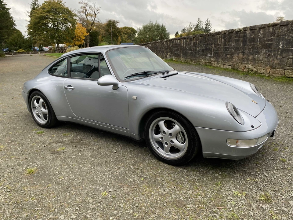 1996 Porsche 993 Carrera 4 - Image 4 of 31