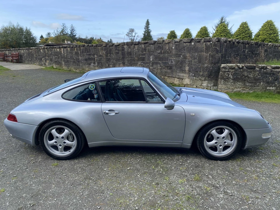 1996 Porsche 993 Carrera 4 - Image 13 of 31