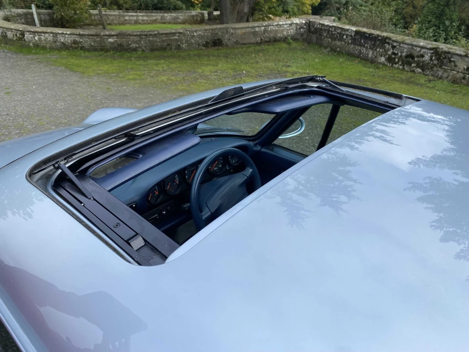 1996 Porsche 993 Carrera 4 - Image 21 of 31