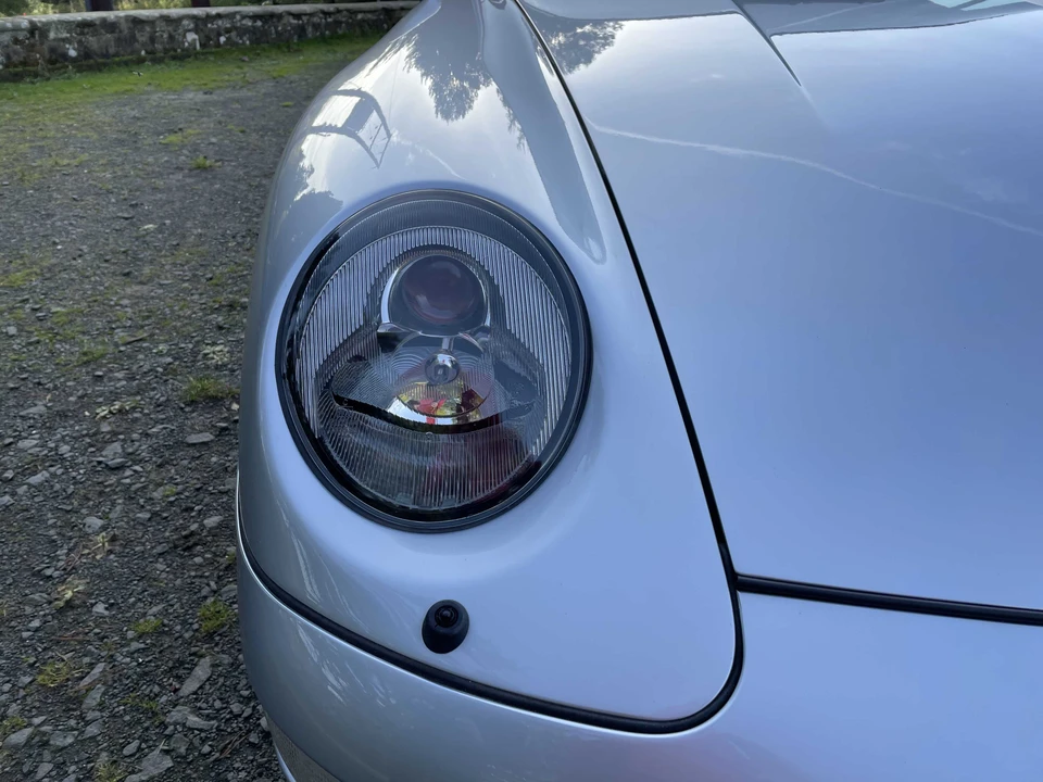 1996 Porsche 993 Carrera 4 - Image 29 of 31