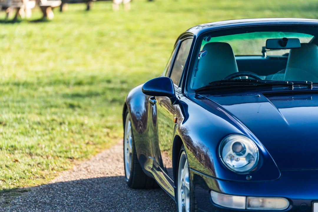 1996 Porsche 993 Carrera 4S - Image 22 of 31