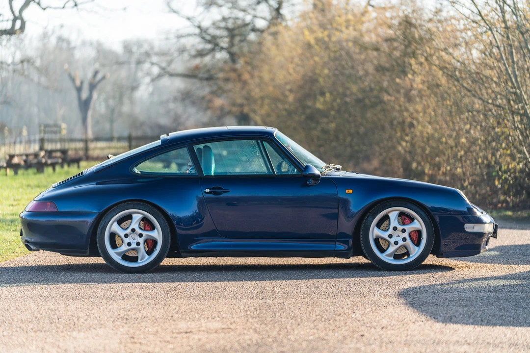 1996 Porsche 993 Carrera 4S - Image 9 of 31