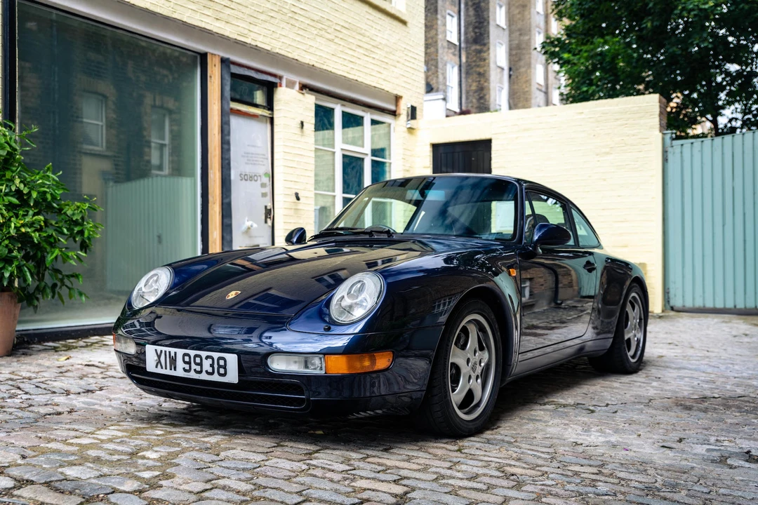 1996 Porsche 993 Carrera - Image 10 of 31