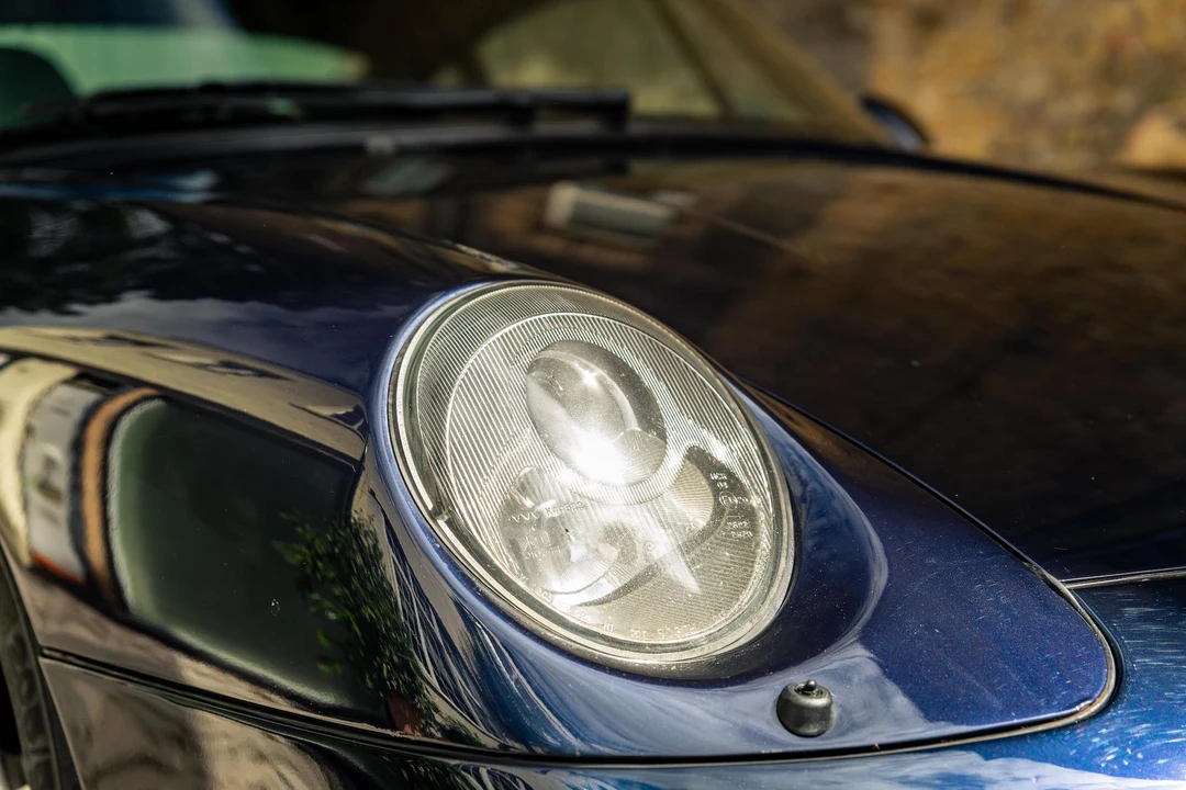 1996 Porsche 993 Carrera - Image 23 of 31