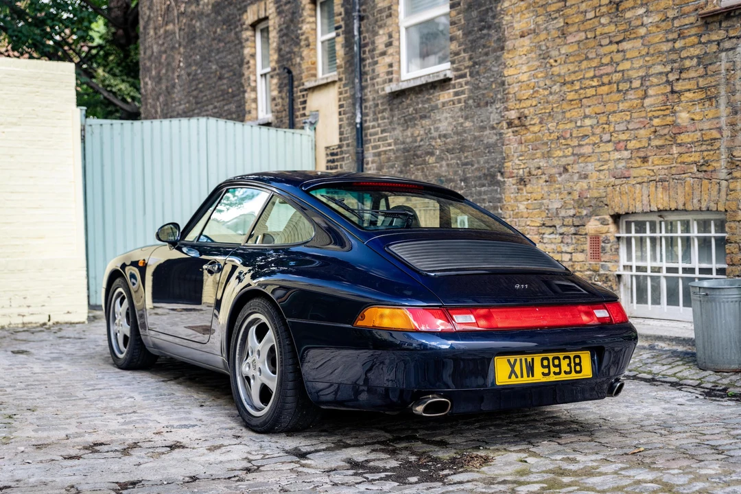 1996 Porsche 993 Carrera - Image 8 of 31
