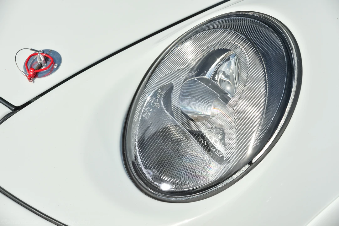 1996 Porsche 993 GT2 - Image 24 of 31