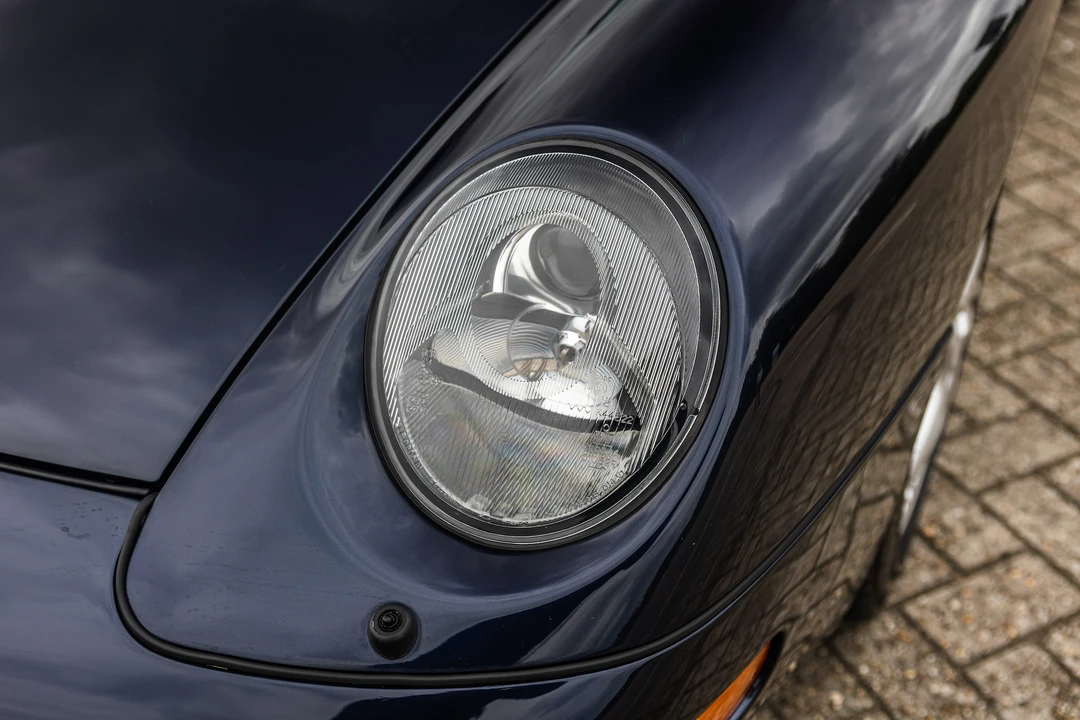 1996 Porsche 993 Carrera - Image 25 of 31