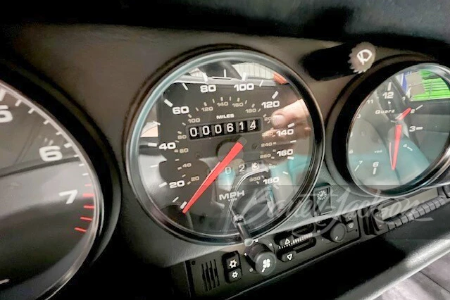 1996 Porsche 993 Carrera 4 - Image 5 of 14