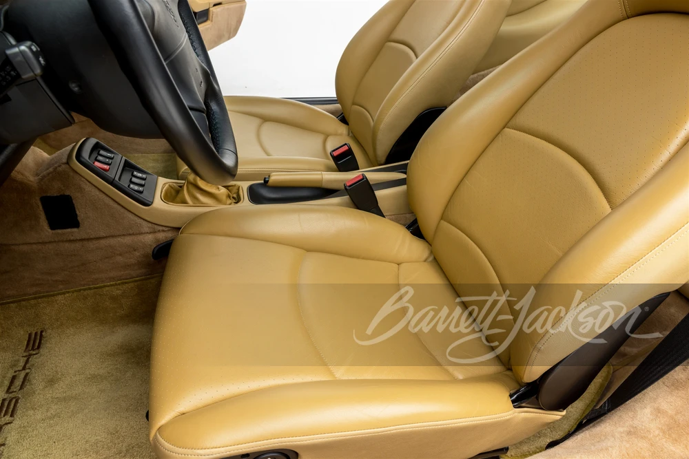 1996 Porsche 993 Carrera 4 - Image 7 of 31