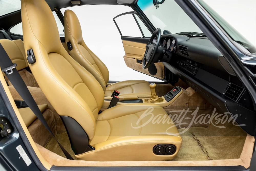 1996 Porsche 993 Carrera 4 - Image 20 of 31