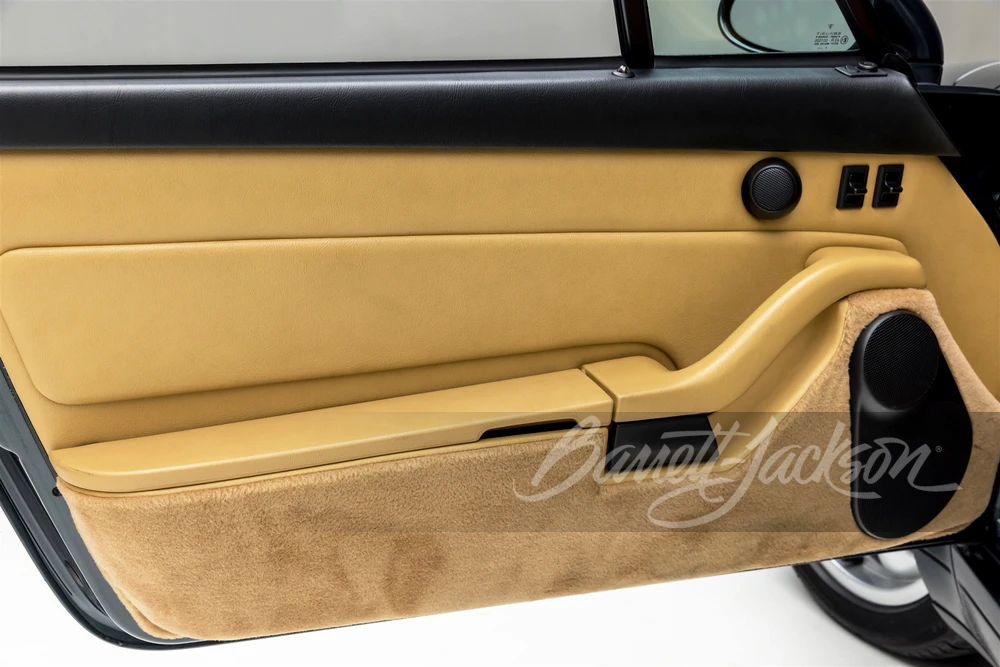 1996 Porsche 993 Carrera 4 - Image 25 of 31