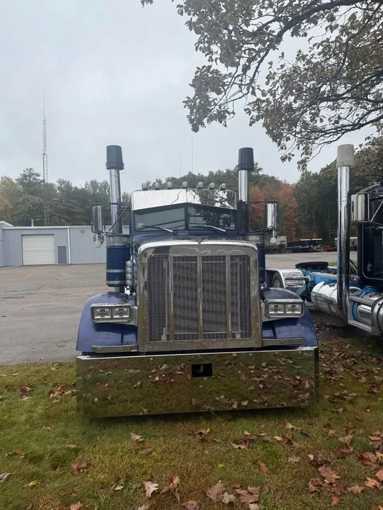 1996 Peterbilt 379 - Image 5 of 5