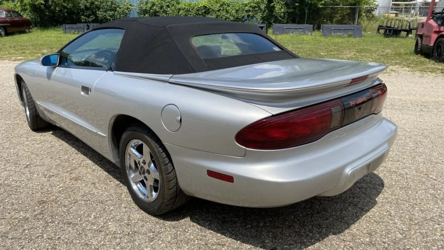 1996 Pontiac Firebird 4th Gen - Image 3 of 28