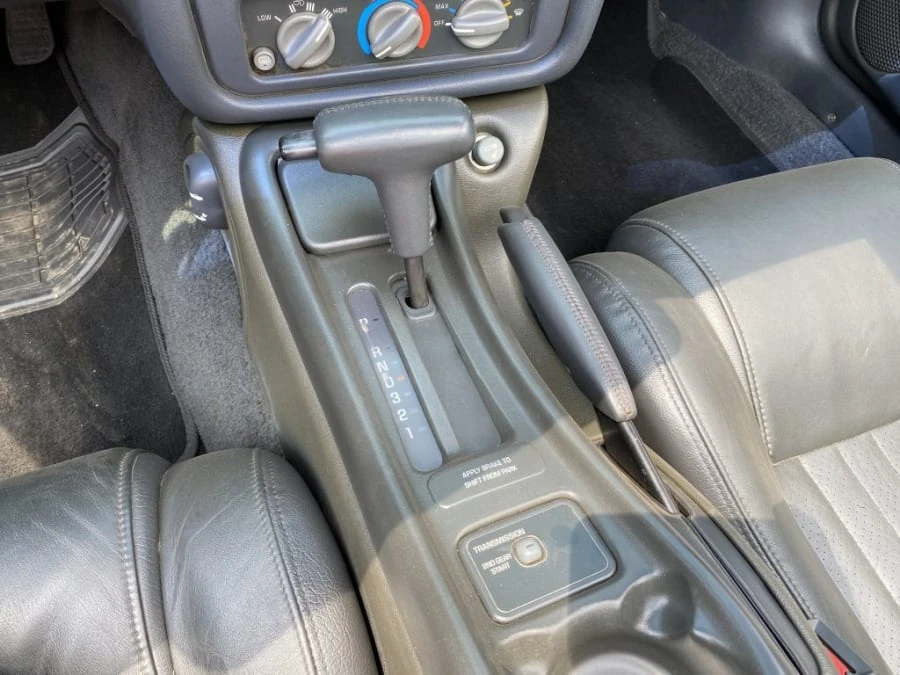 1996 Pontiac Firebird 4th Gen - Image 23 of 28
