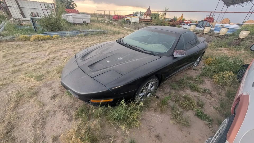 1996 Pontiac Firebird 4th Gen - Image 4 of 6