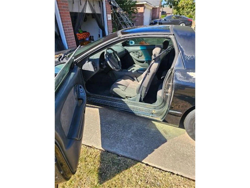 1996 Pontiac Firebird 4th Gen - Image 5 of 8