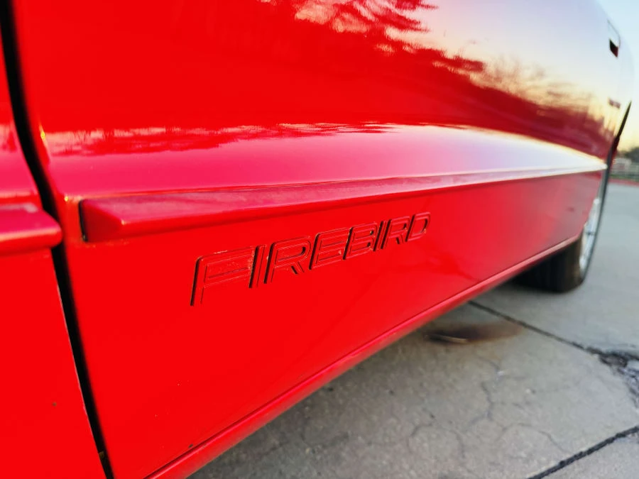 1996 Pontiac Firebird 4th Gen - Image 12 of 17