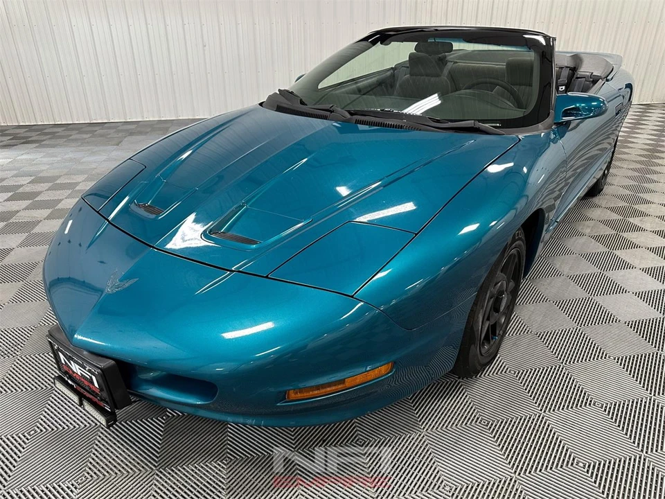 1996 Pontiac Firebird 4th Gen - Image 4 of 31