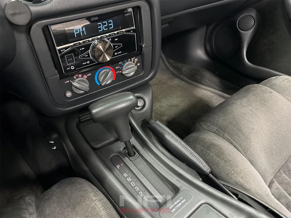 1996 Pontiac Firebird 4th Gen - Image 29 of 31