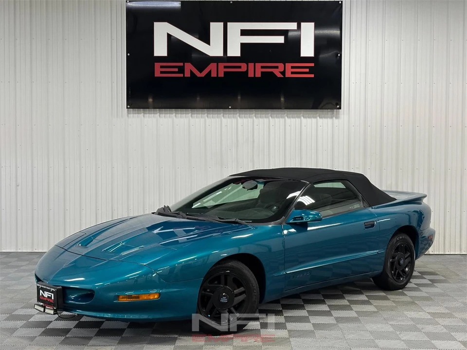 1996 Pontiac Firebird 4th Gen - Image 2 of 31
