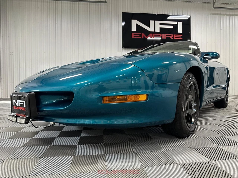 1996 Pontiac Firebird 4th Gen - Image 14 of 31