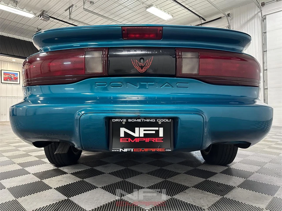 1996 Pontiac Firebird 4th Gen - Image 21 of 31