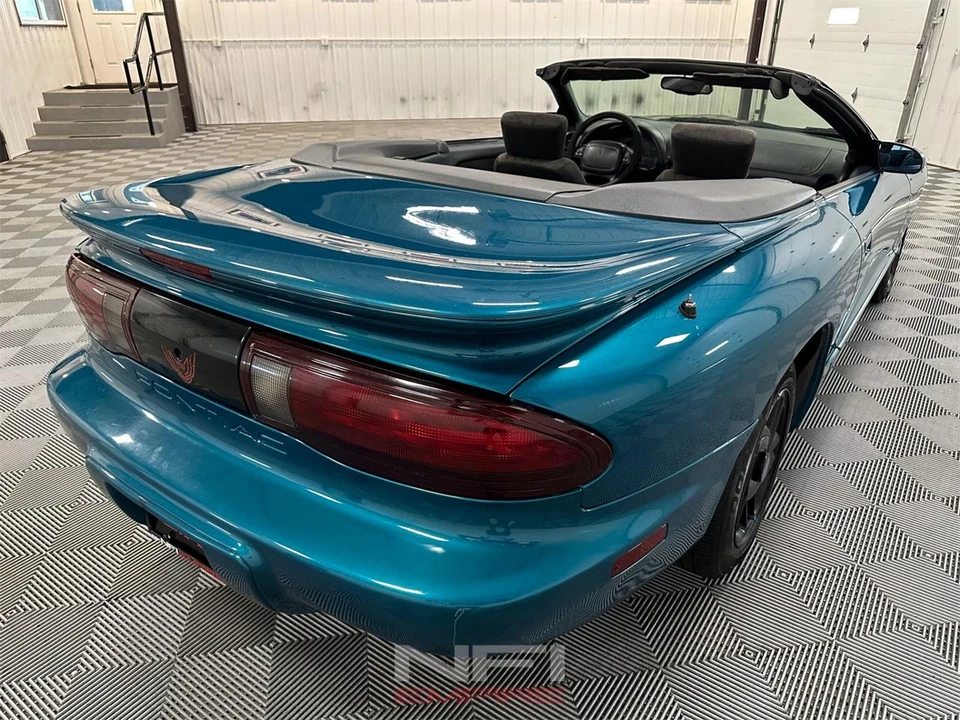 1996 Pontiac Firebird 4th Gen - Image 9 of 31