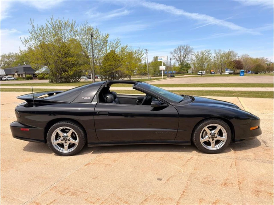 1996 Pontiac Firebird 4th Gen - Image 31 of 31