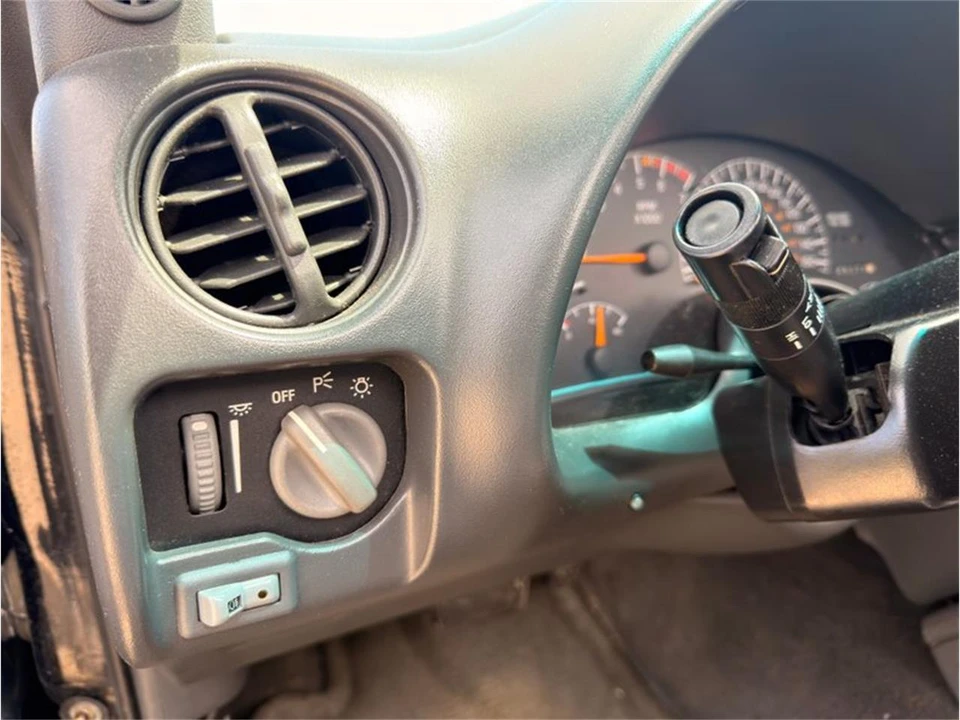 1996 Pontiac Firebird 4th Gen - Image 20 of 31