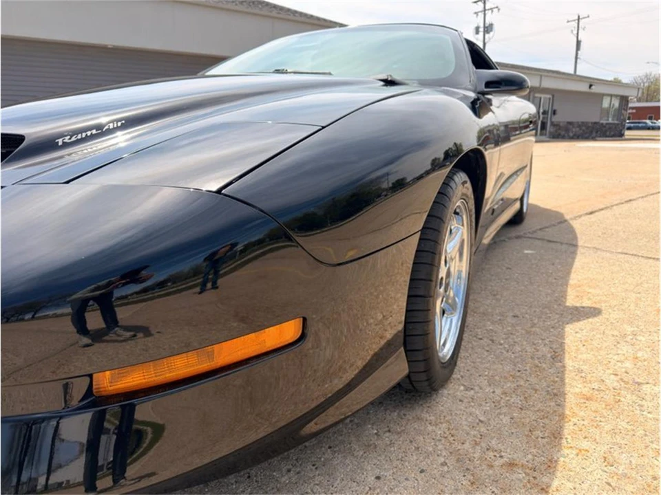 1996 Pontiac Firebird 4th Gen - Image 3 of 31
