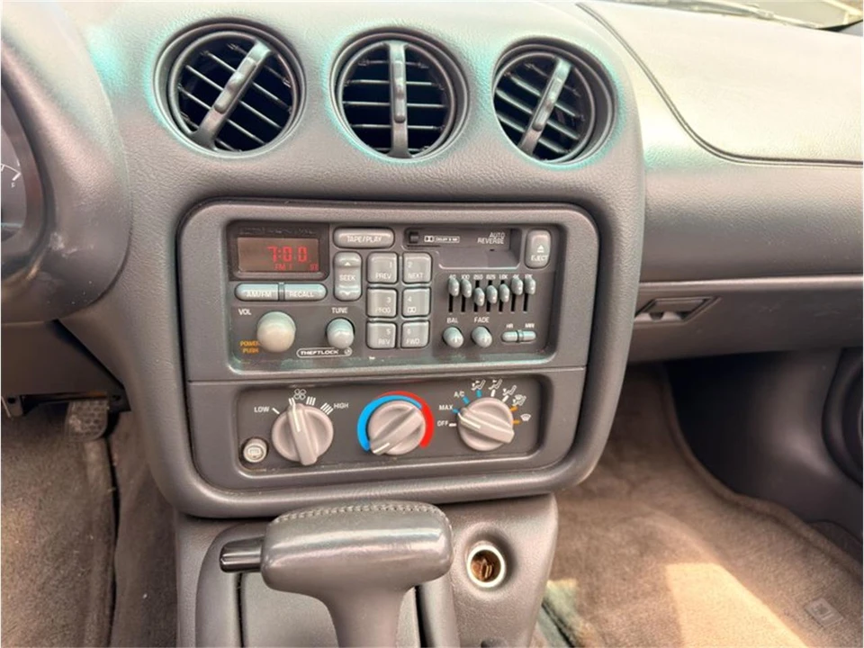 1996 Pontiac Firebird 4th Gen - Image 21 of 31