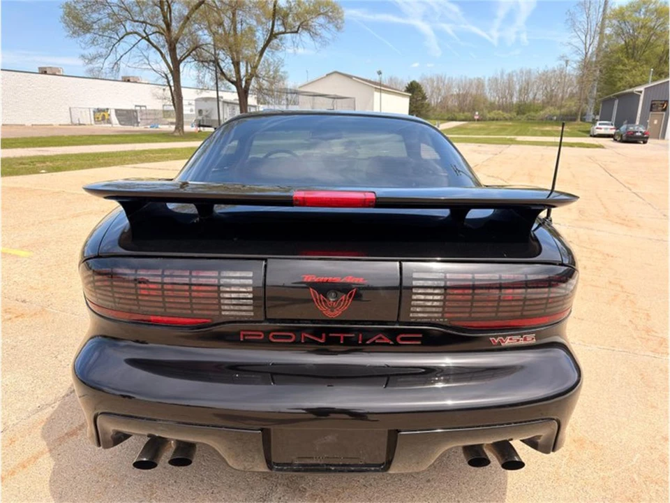 1996 Pontiac Firebird 4th Gen - Image 24 of 31
